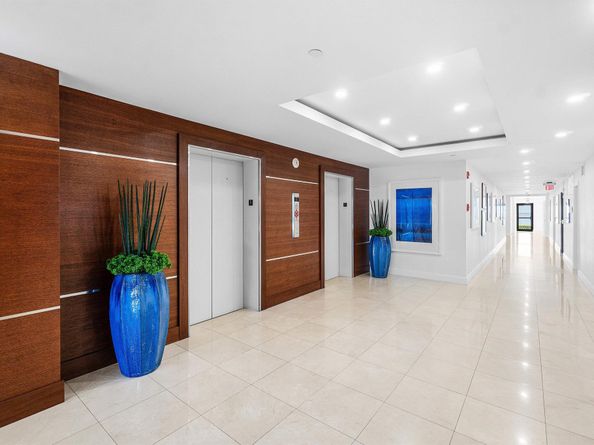 3009 S Ocean Blvd 401, Highland Beach FL 33487