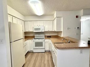 7630 Westwood Dr 321, Tamarac FL 33321