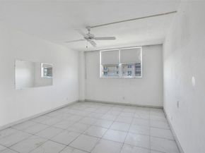 1051 Hillsboro Mile 702e, Hillsboro Beach FL 33062