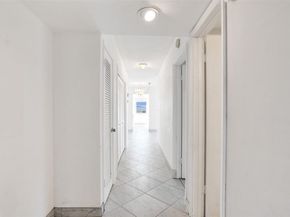 1051 Hillsboro Mile 702e, Hillsboro Beach FL 33062