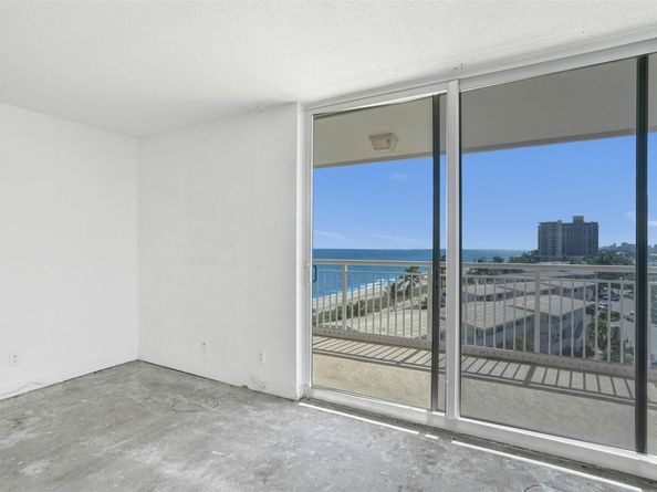 1051 Hillsboro Mile 702e, Hillsboro Beach FL 33062