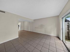 809 W Oakland Park Blvd J5, Oakland Park FL 33311