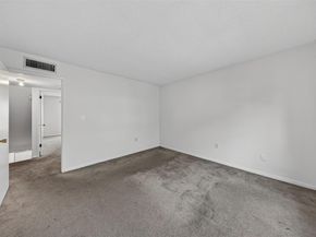 809 W Oakland Park Blvd J5, Oakland Park FL 33311