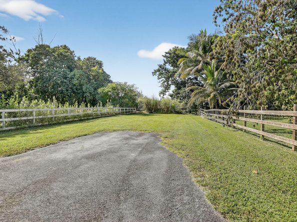 14791 SW 23rd Court, Davie FL 33325