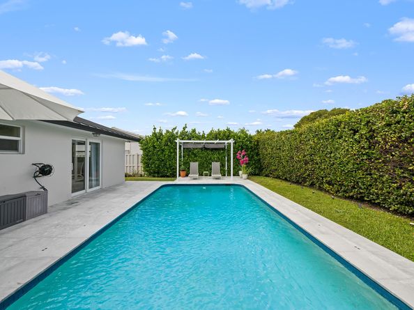 44 Fort Royal Is, Fort Lauderdale FL 33308