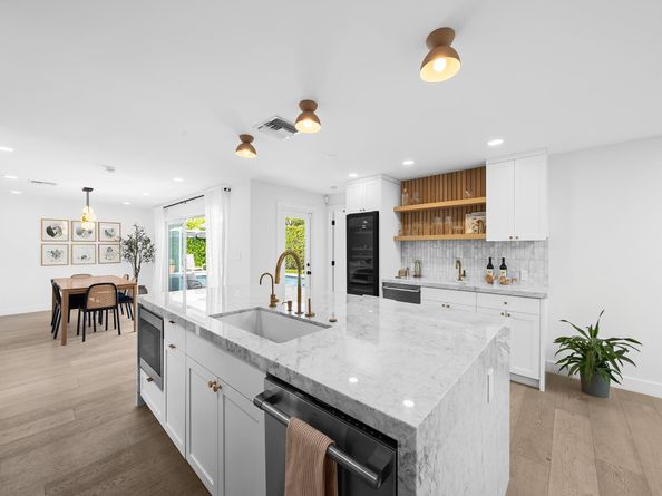 44 Fort Royal Island, Fort Lauderdale FL 33308