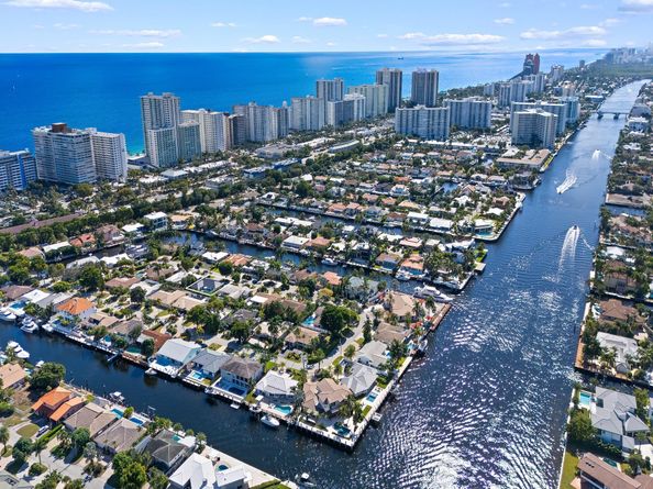 44 Fort Royal Is, Fort Lauderdale FL 33308