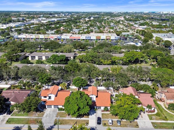 3939 NE 5th Avenue B206, Boca Raton FL 33431