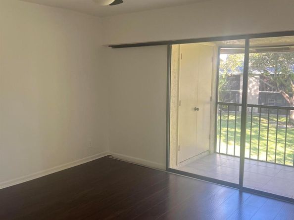 3939 NE 5th Avenue B206, Boca Raton FL 33431