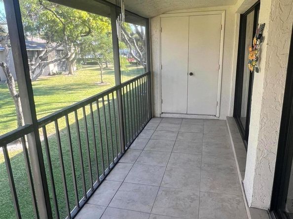 3939 NE 5th Avenue B206, Boca Raton FL 33431