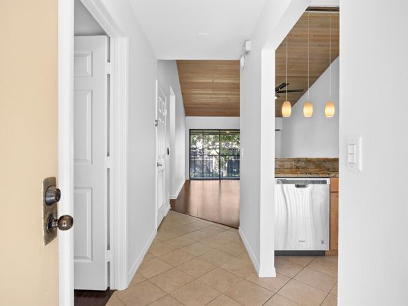 3939 NE 5th Avenue B206, Boca Raton FL 33431