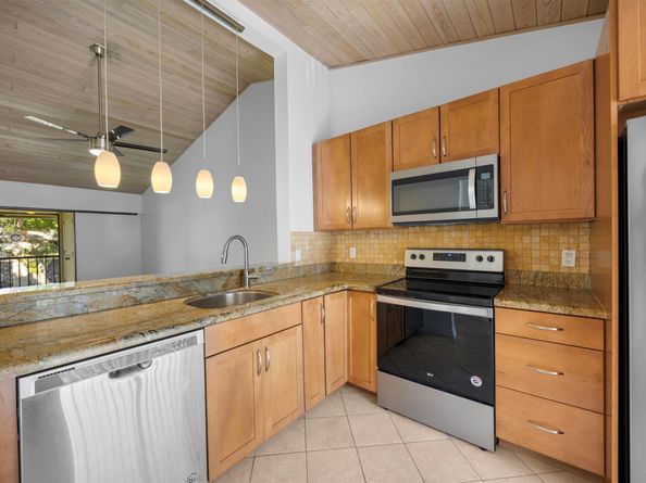 3939 NE 5th Avenue B206, Boca Raton FL 33431