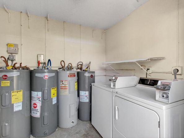 1382 High Point Way NE C, Delray Beach FL 33445