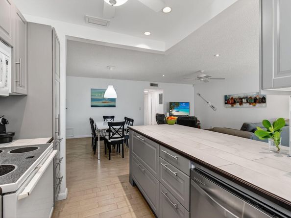 1382 High Point Way NE C, Delray Beach FL 33445