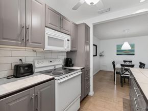 1382 High Point Way NE C, Delray Beach FL 33445