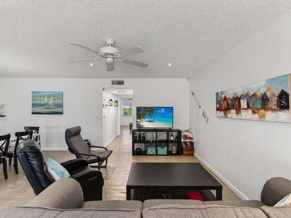 1382 High Point Way NE C, Delray Beach FL 33445