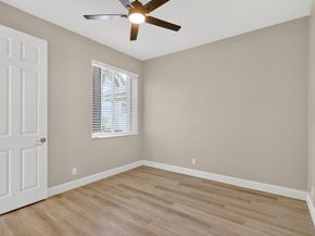 8070 Bellafiore Way, Boynton Beach FL 33472