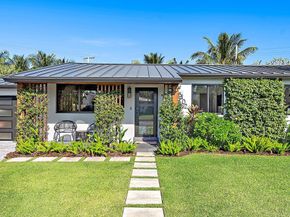 5402 Canyon Trail, West Palm Beach FL 33405