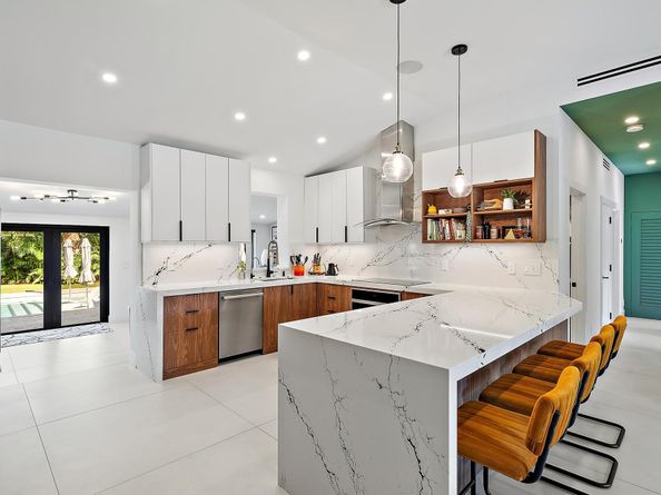 5402 Canyon Trail, West Palm Beach FL 33405