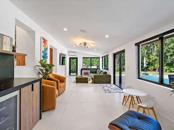 5402 Canyon Trail, West Palm Beach FL 33405