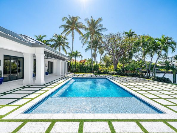 40 Spoonbill Road, Manalapan FL 33462