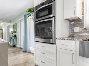 1310 SW 57th Ave, Plantation FL 33317