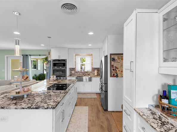 1310 SW 57th Ave, Plantation FL 33317