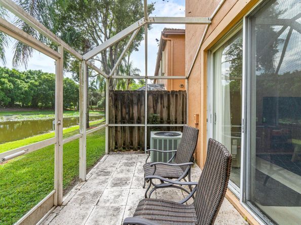 1588 Veracruz Lane 1588, Weston FL 33327