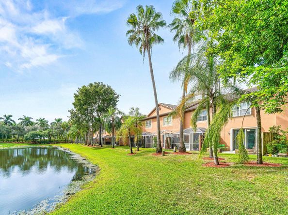 1588 Veracruz Lane 1588, Weston FL 33327