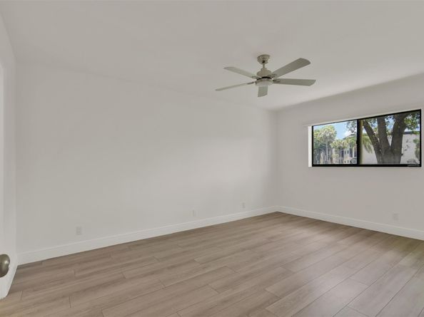 15461 Pembridge 112 Drive 112, Delray Beach FL 33484