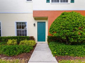 122 SW 7th Ct 122, Pompano Beach FL 33060