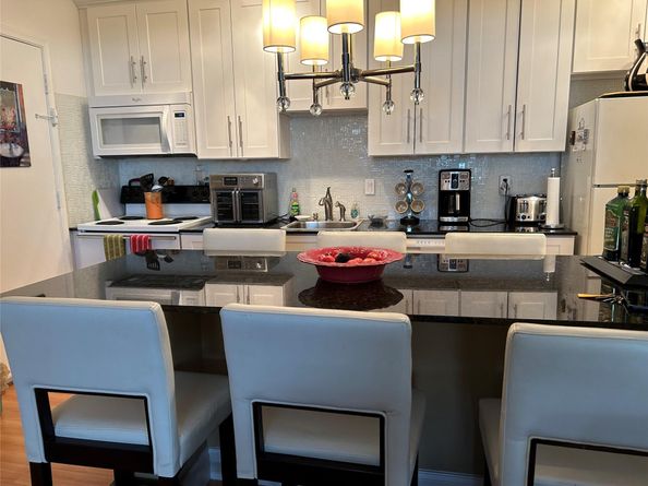 1821 NE 62nd St 331, Fort Lauderdale FL 33308