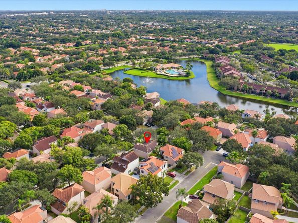 1701 NW 107th Terrace, Plantation FL 33322