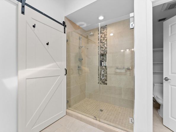 1701 NW 107th Terrace, Plantation FL 33322