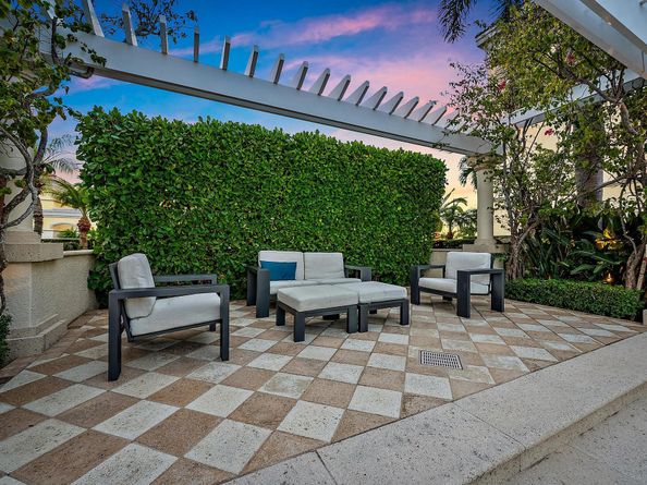 701 S Olive Avenue 2012, West Palm Beach FL 33401