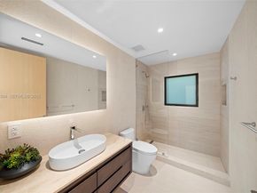 222 E Rivo Alto Drive, Miami Beach FL 33139