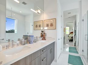 2900 NE 12th Ter 17, Oakland Park FL 33334