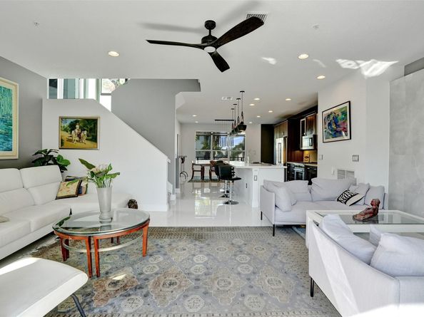 2900 NE 12th Ter 17, Oakland Park FL 33334