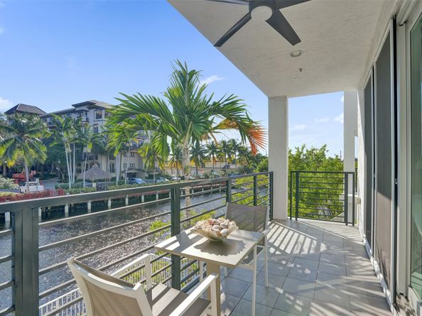 2900 NE 12th Ter 17, Oakland Park FL 33334