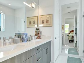 2900 NE 12th Ter 17, Oakland Park FL 33334