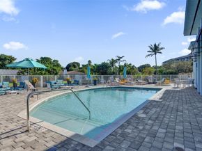 2900 NE 12th Ter 17, Oakland Park FL 33334