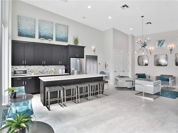 2900 NE 12th Ter 17, Oakland Park FL 33334