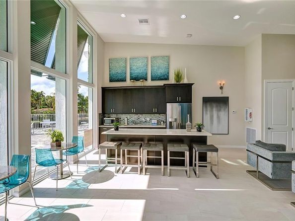 2900 NE 12th Ter 17, Oakland Park FL 33334