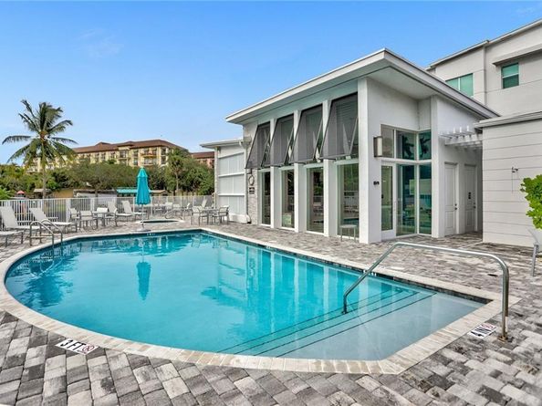 2900 NE 12th Ter 17, Oakland Park FL 33334