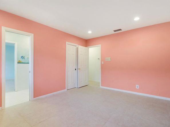 3040 NE 40th Street, Fort Lauderdale FL 33308