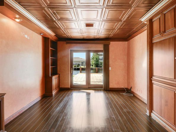 3040 NE 40th Street, Fort Lauderdale FL 33308