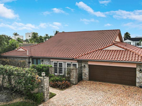 3040 NE 40th Street, Fort Lauderdale FL 33308