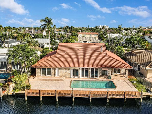 3040 NE 40th Street, Fort Lauderdale FL 33308