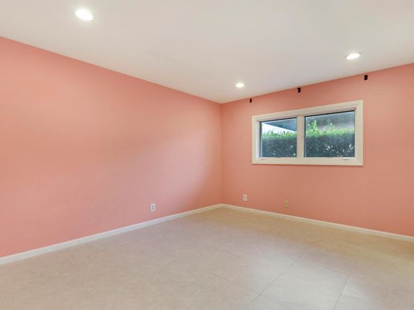 3040 NE 40th Street, Fort Lauderdale FL 33308