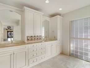 3040 NE 40th Street, Fort Lauderdale FL 33308